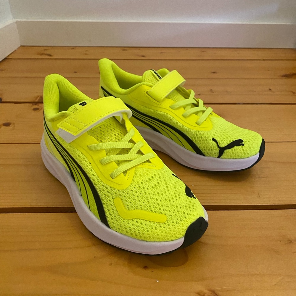 New Puma Kids Size 2